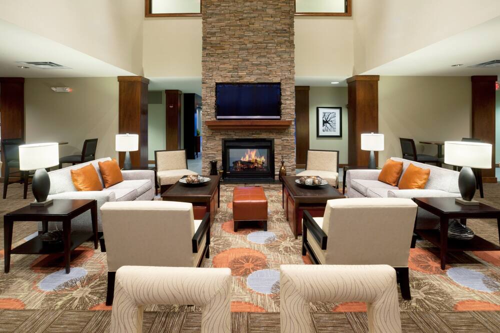 Photo of Livingroom in Hollywood Park