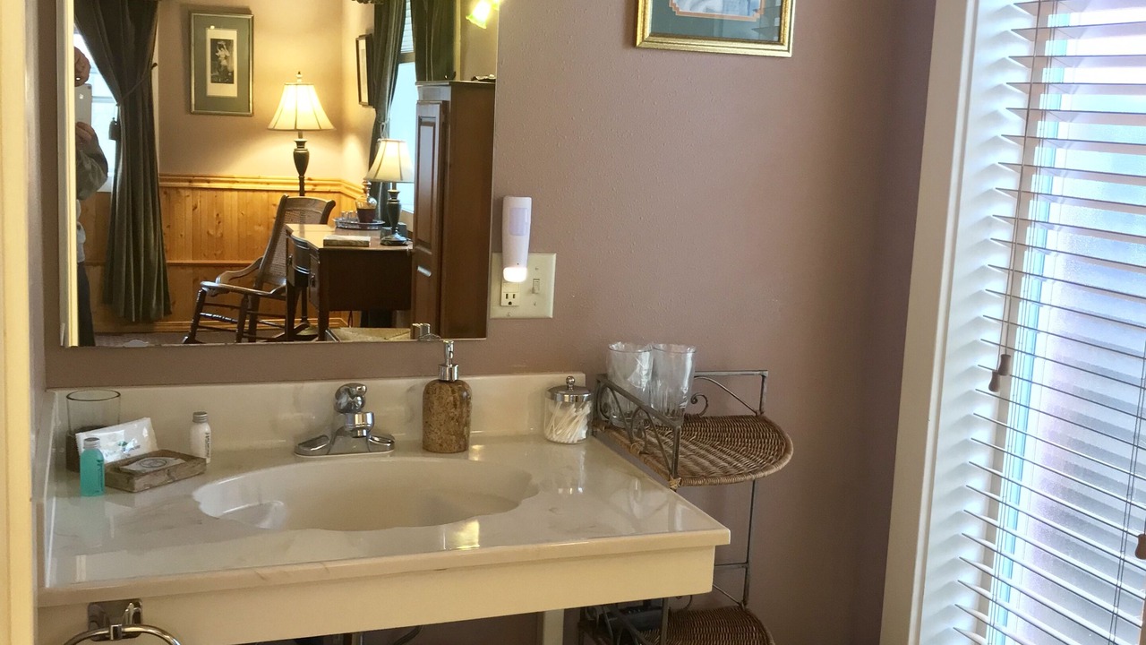 Photo of Bathroom in Ashland