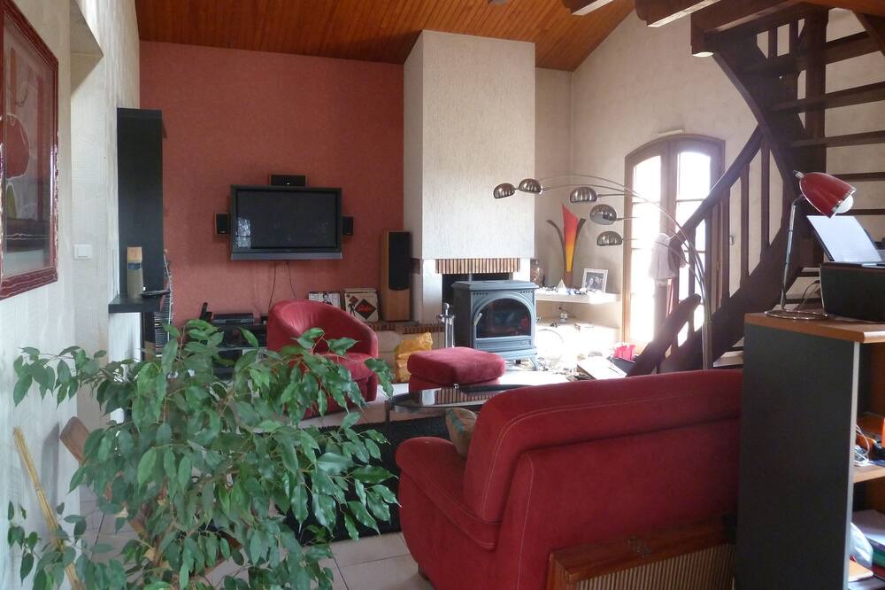Photo of Livingroom in Boe