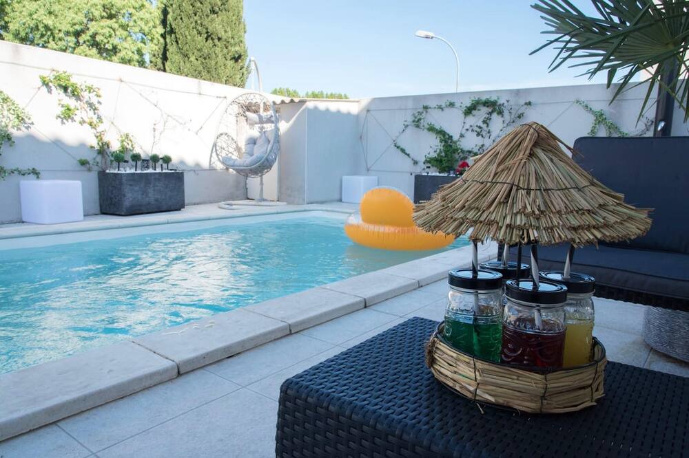 Photo of Outdoor in Lunel