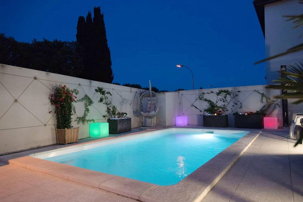 Photo of Outdoor in Lunel