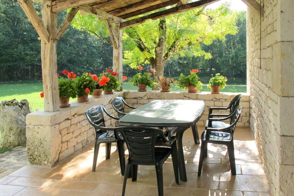 Photo of Outdoor in Belmontet