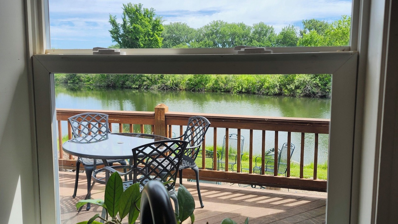 Photo of Patio Balcony in Lake View