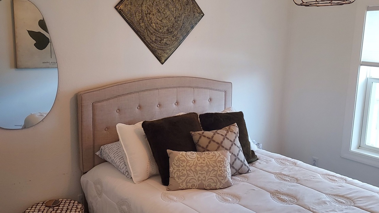 Photo of Others in Lake View