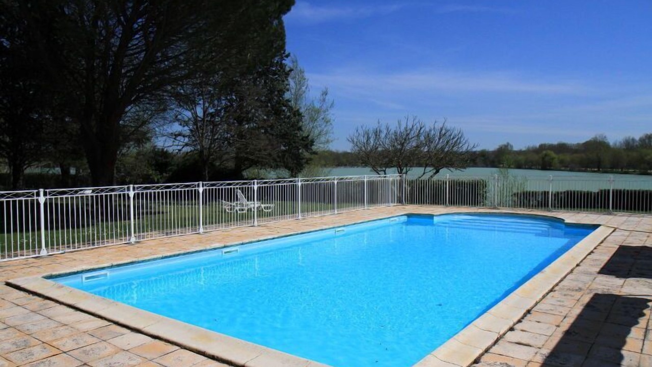 Photo of Outdoor in L'Isle-Jourdain