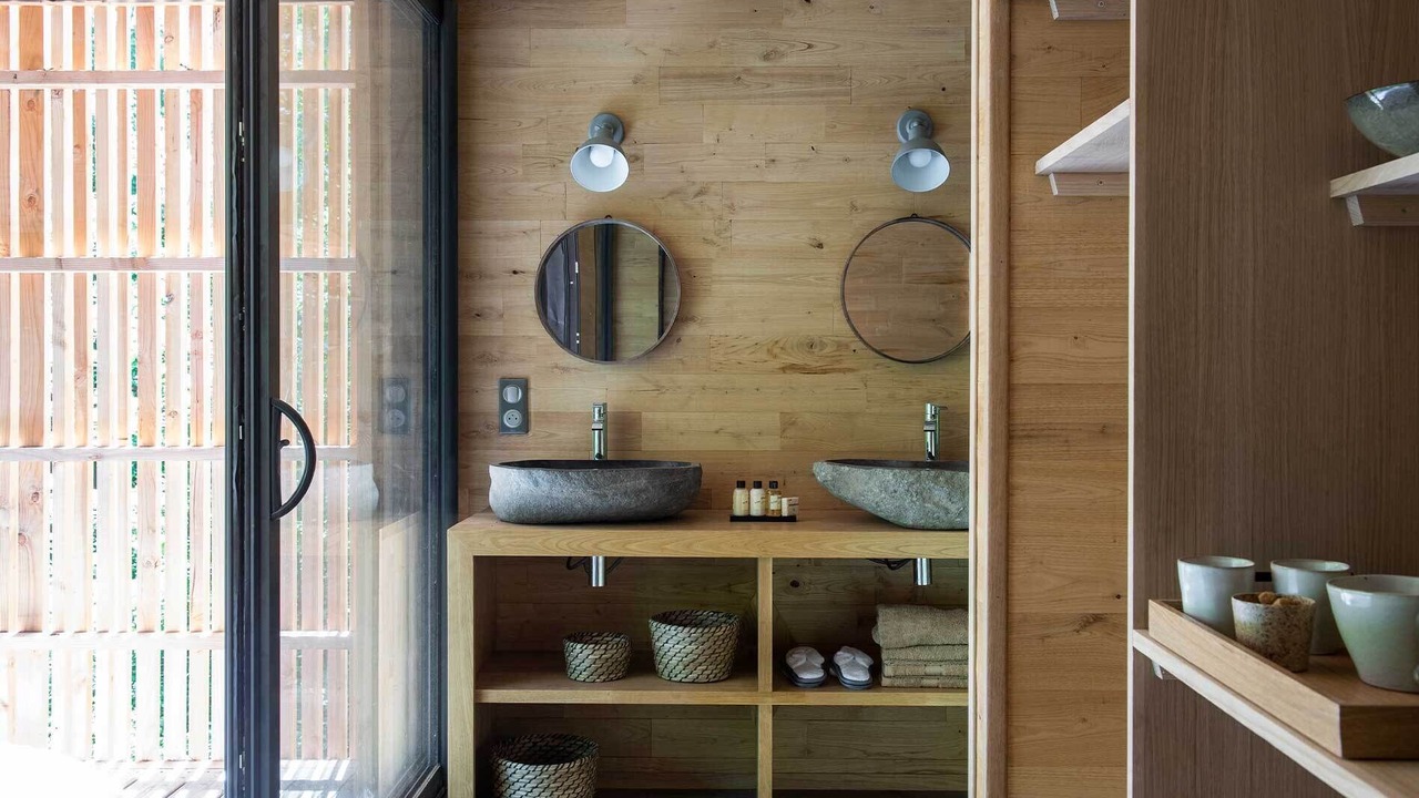 Photo of Bathroom in Esvres