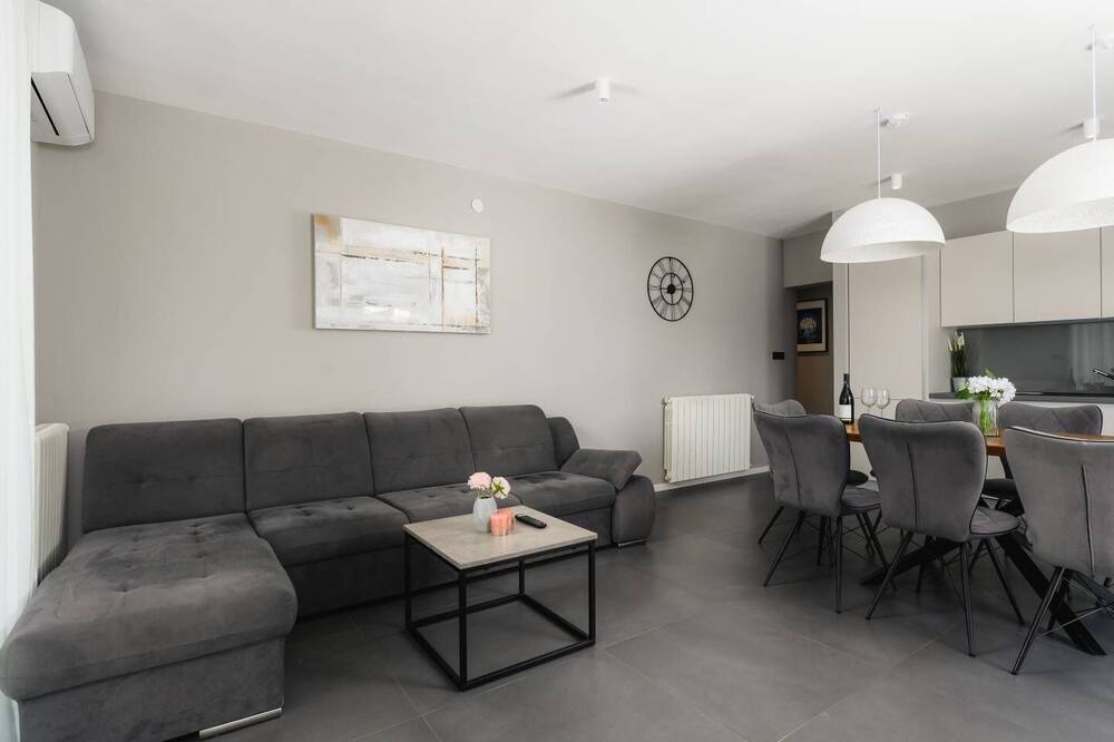 Photo of Livingroom in Becici