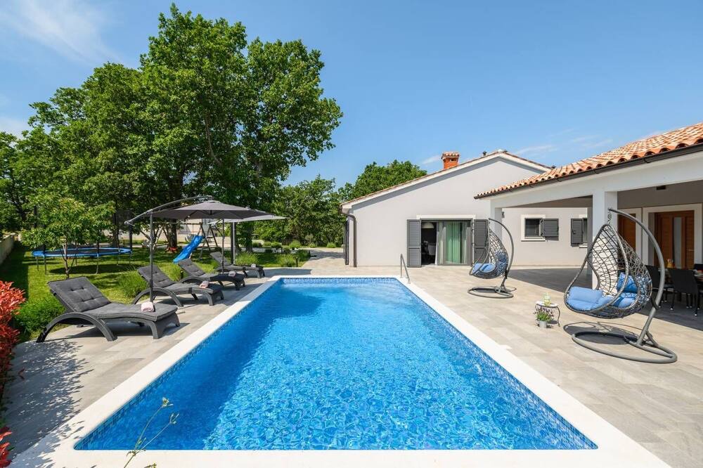 Photo of Outdoor in Becici