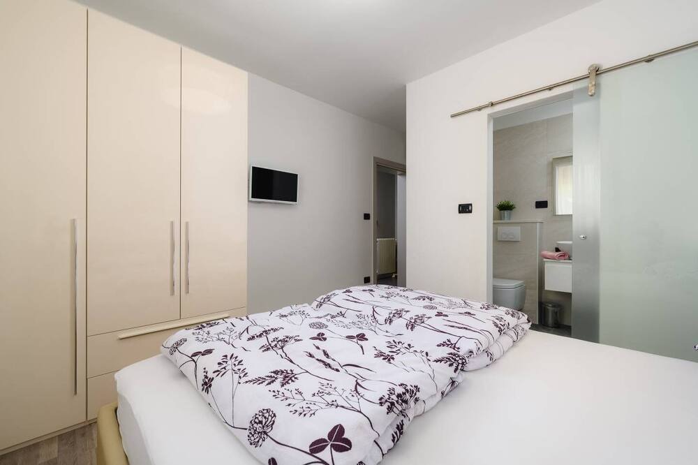Photo of Bedroom in Becici
