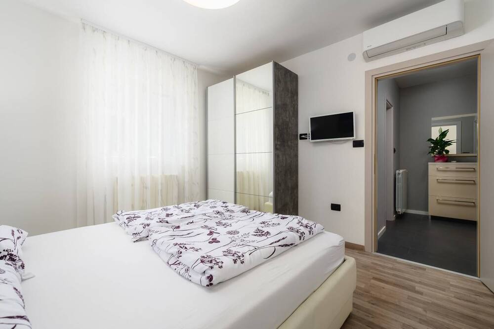 Photo of Bedroom in Becici