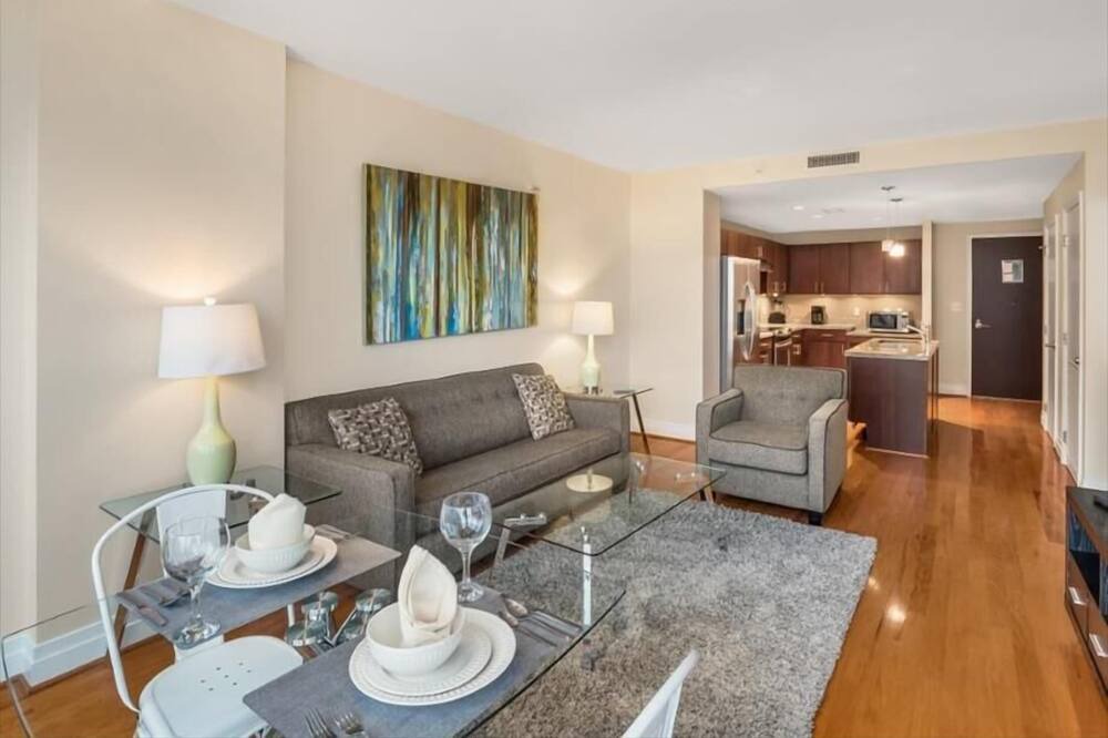 Photo of Bedroom in George Washington University