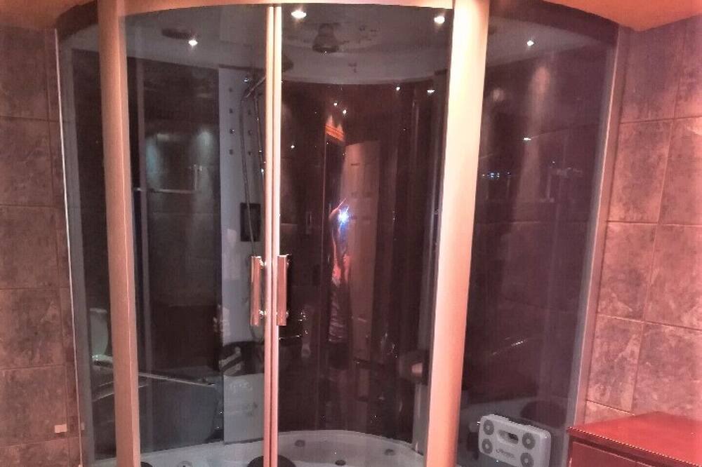 Photo of Bathroom in Saint-Samuel