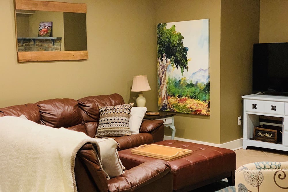Photo of Bedroom in Chestnut Springs