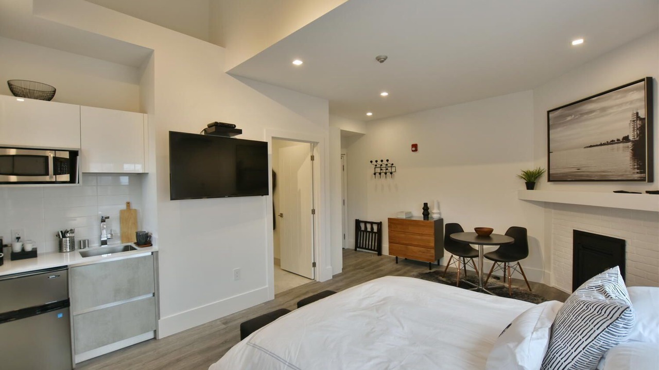 Photo of Bedroom in Collingwood