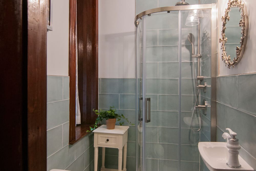 Photo of Bathroom in Conshohocken