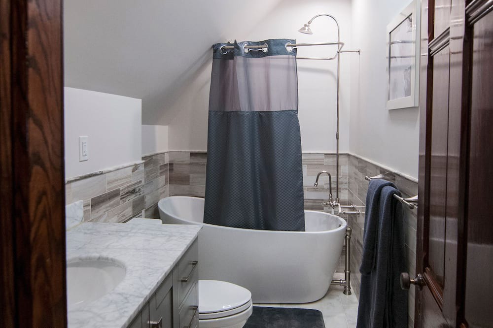 Photo of Bathroom in Conshohocken