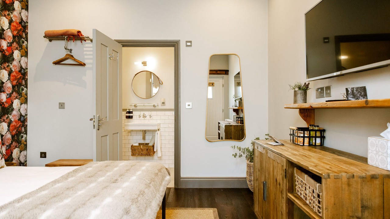 Photo of Others in Toddington