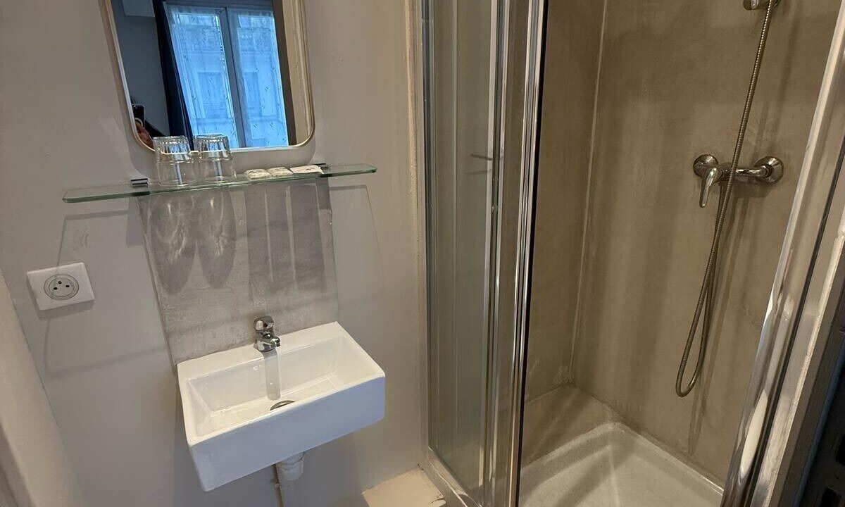 Photo of Bathroom in Saint-Vincent-de-Paul