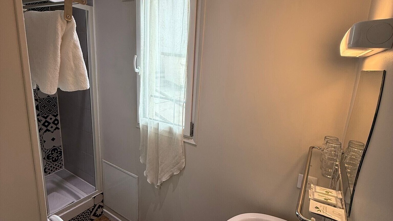 Photo of Bathroom in Saint-Vincent-de-Paul