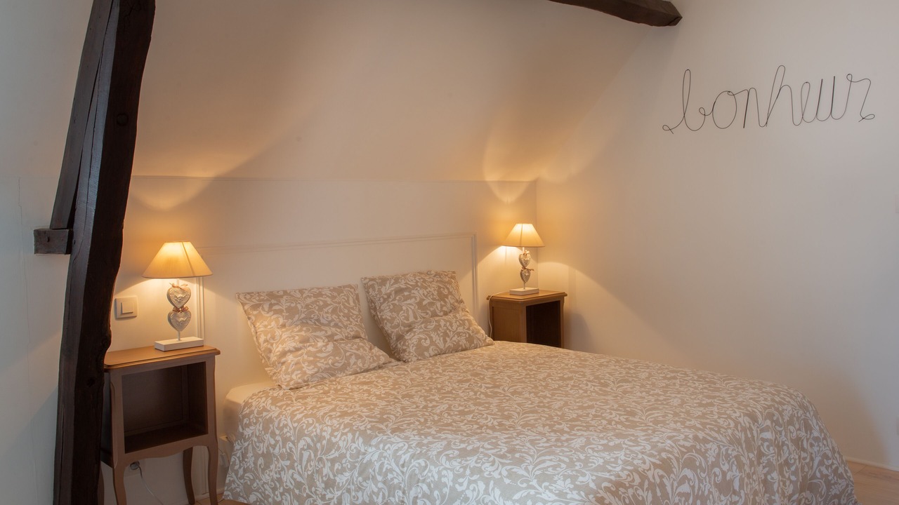 Photo of Bedroom in Nojeon-en-Vexin