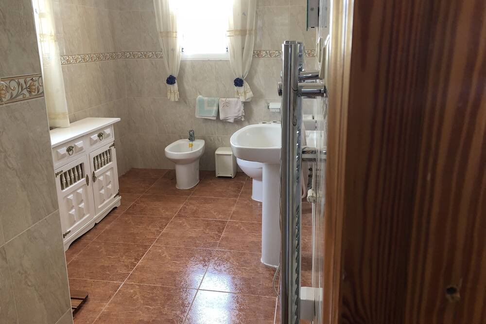 Photo of Bathroom in Los Vives