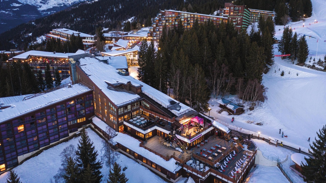 Photo of Outdoor in Arc-1800