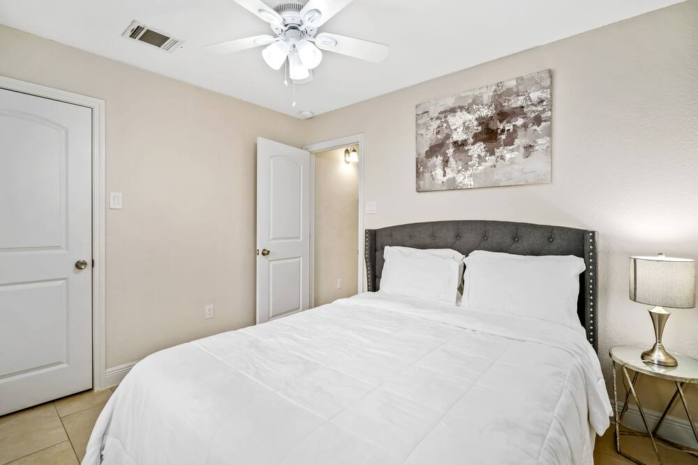 Photo of Bedroom in OST - South Union