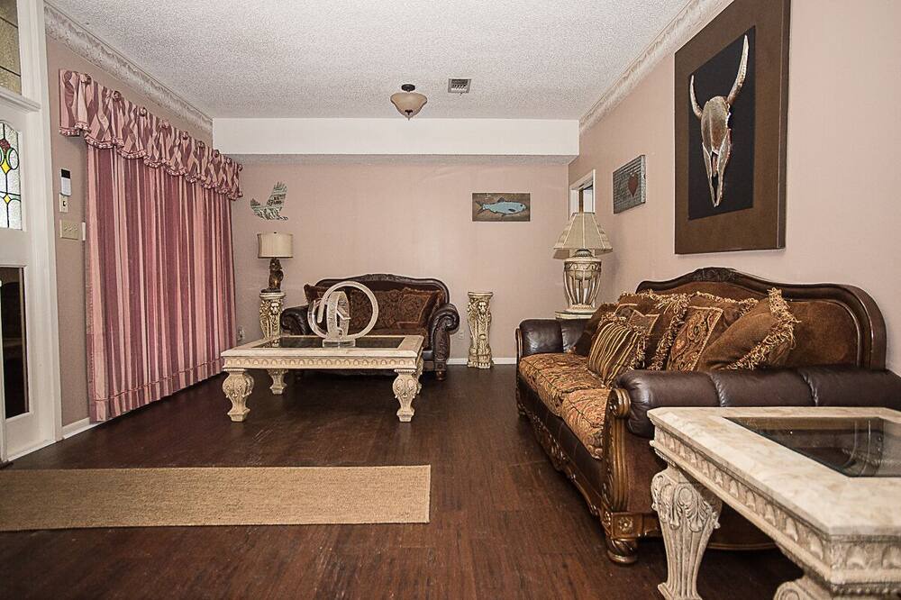 Photo of Livingroom in Ruston