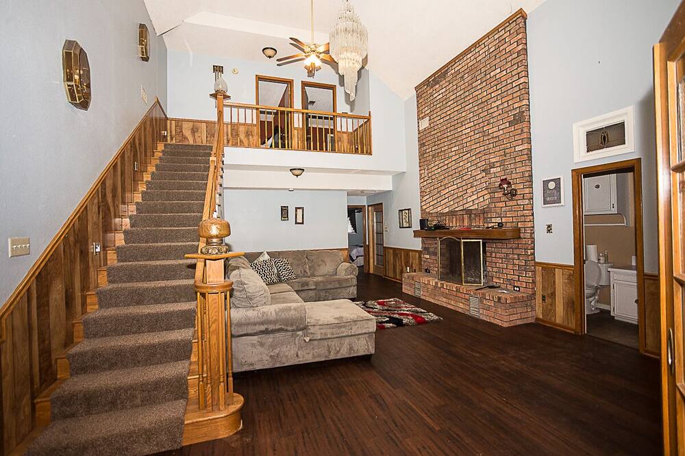 Photo of Livingroom in Ruston