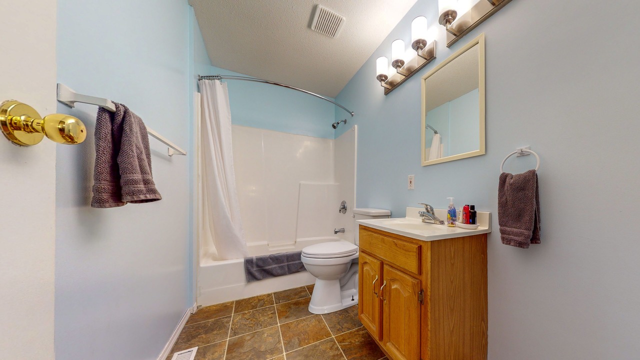 Photo of Bathroom in Fort Qu'Appelle