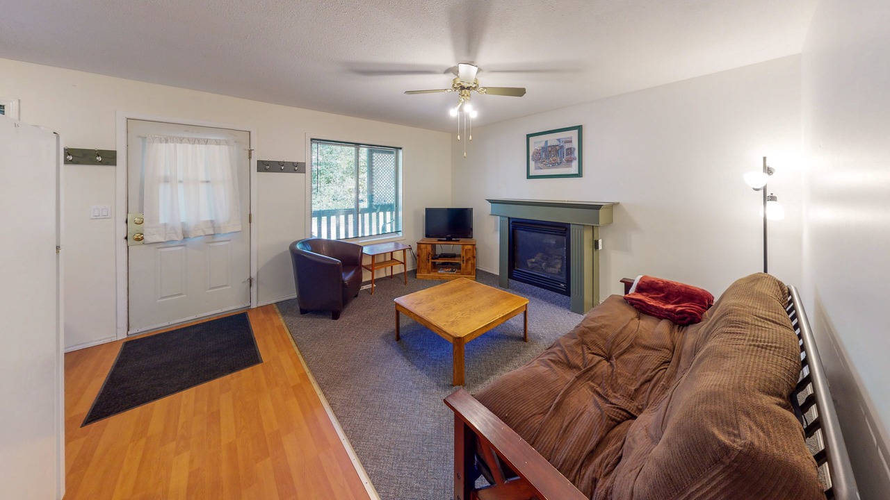 Photo of Livingroom in Fort Qu'Appelle