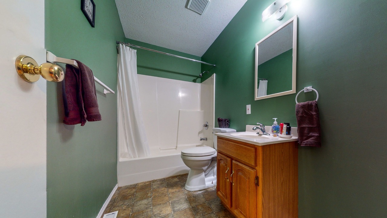 Photo of Bathroom in Fort Qu'Appelle