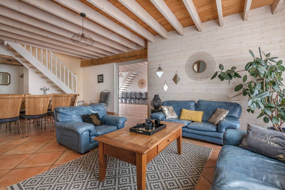 Photo of Livingroom in Saint-Gildas-des-Bois