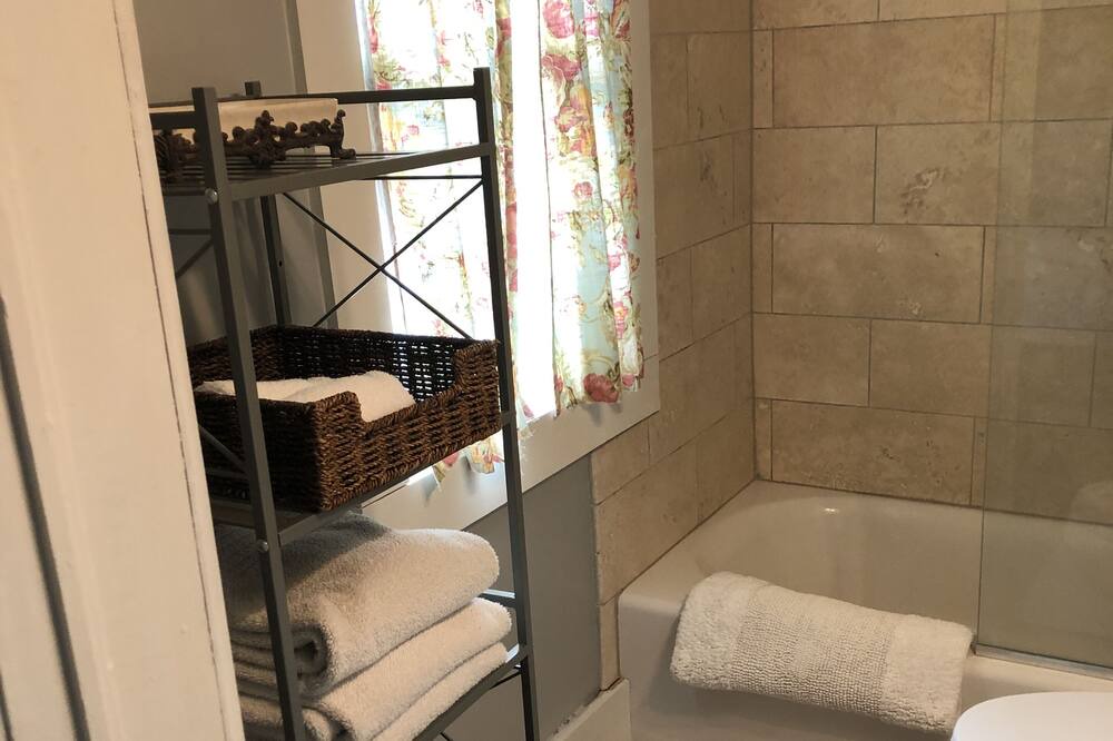 Photo of Bathroom in Lexington