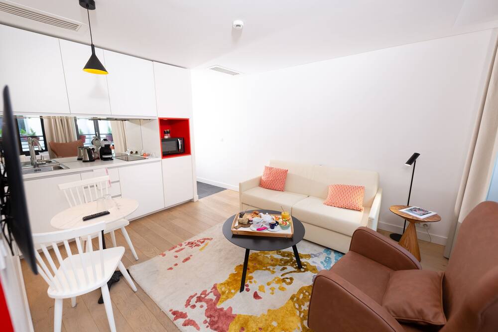 Photo of Others in Arras