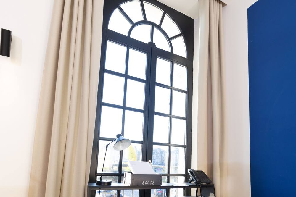 Photo of Others in Arras