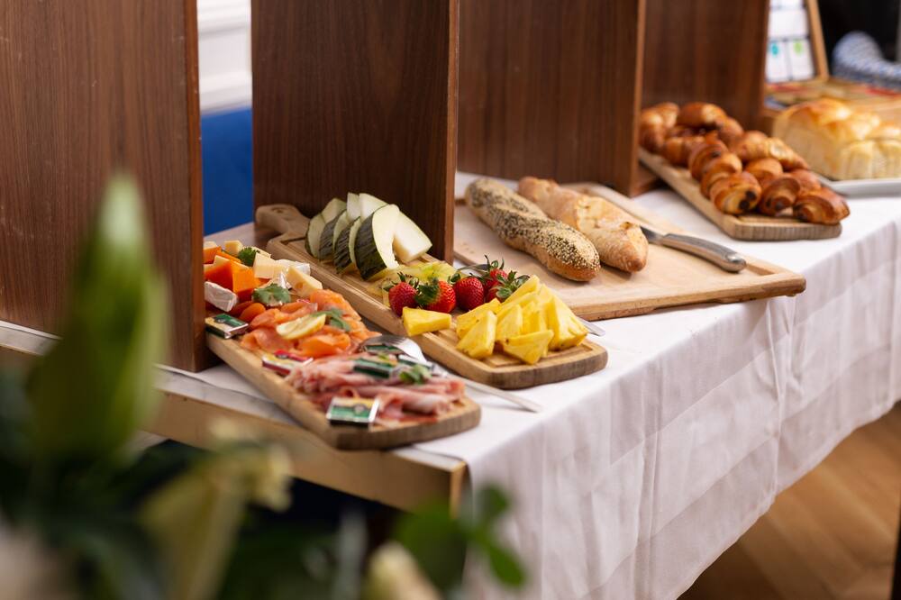 Photo of Others in Arras