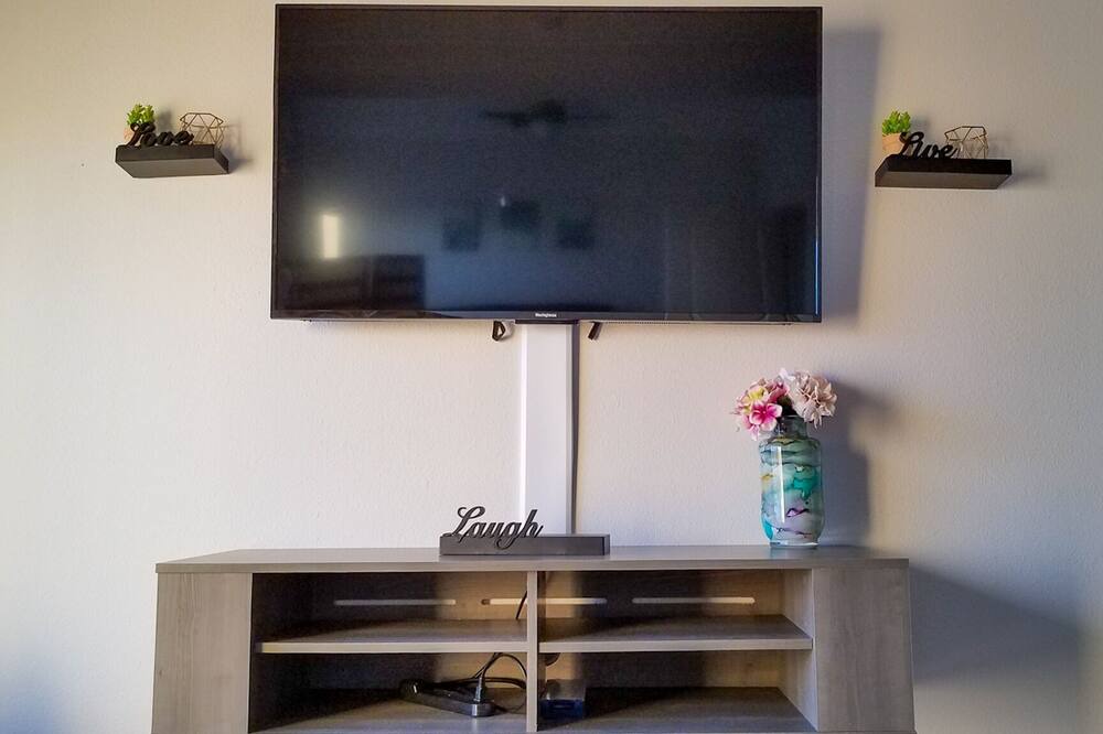 Photo of Bedroom in Uptown