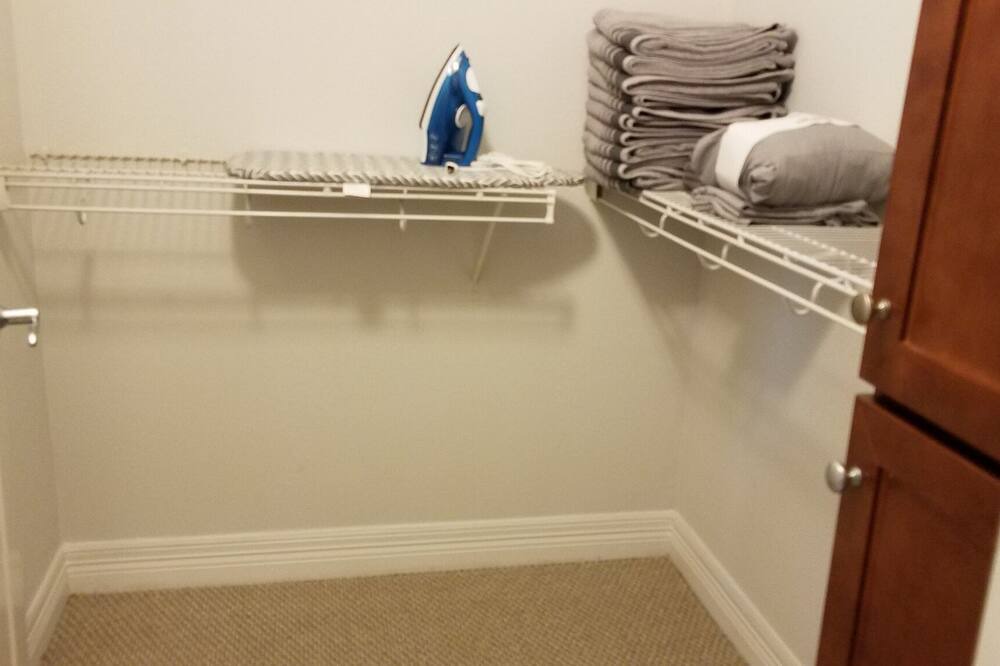 Photo of Bedroom in Uptown