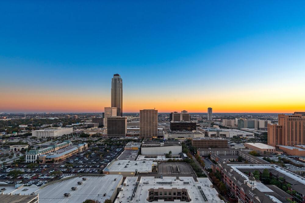 Photo of Others in Uptown