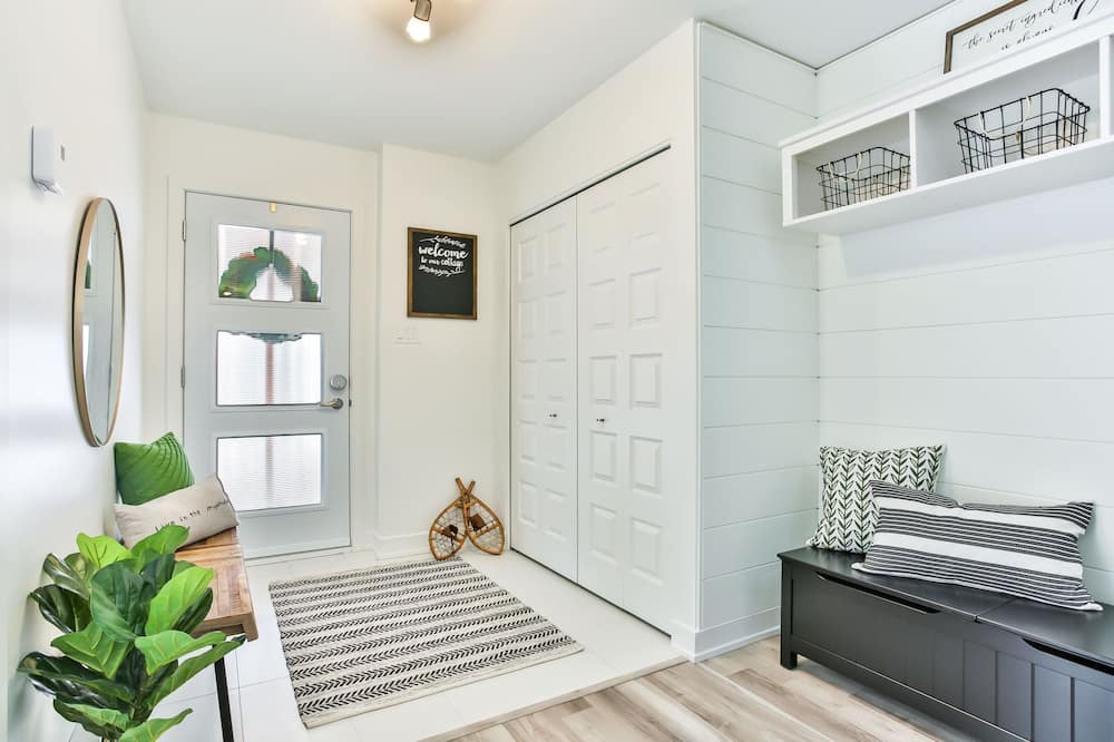 Photo of Bedroom in Val-des-Monts