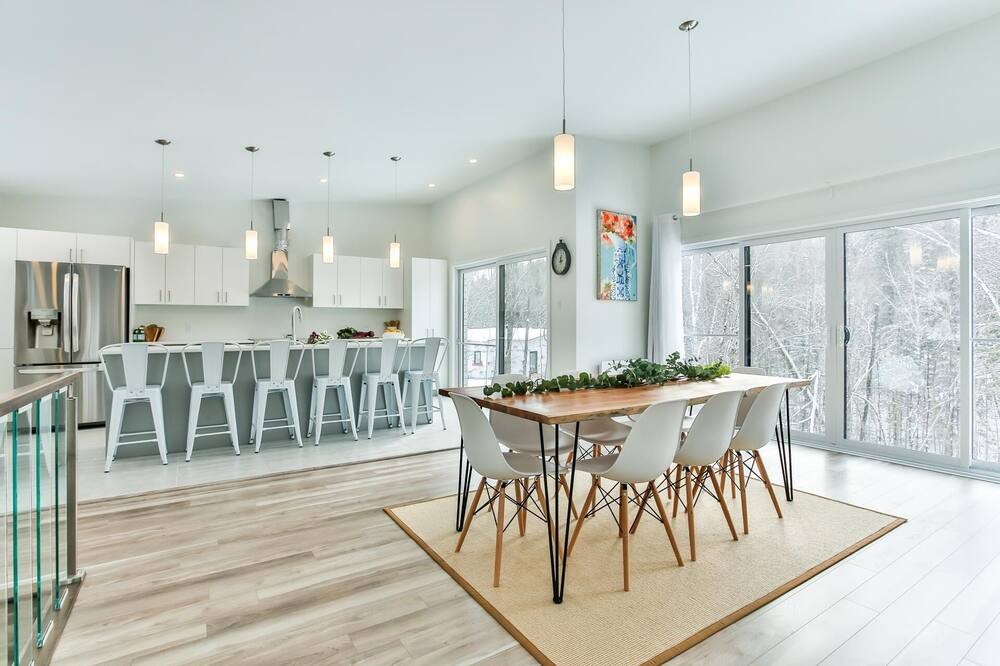 Photo of Kitchen in Val-des-Monts