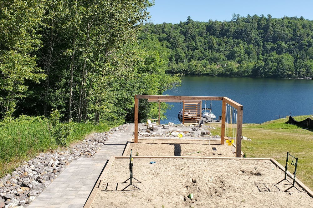 Photo of Outdoor in Val-des-Monts