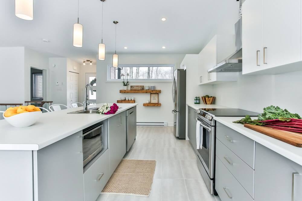 Photo of Kitchen in Val-des-Monts
