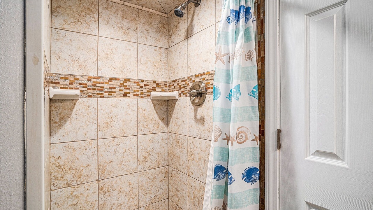 Photo of Bathroom in Garden City