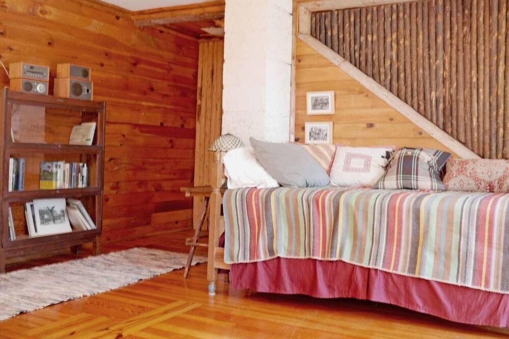Photo of Bedroom in Elizabethtown