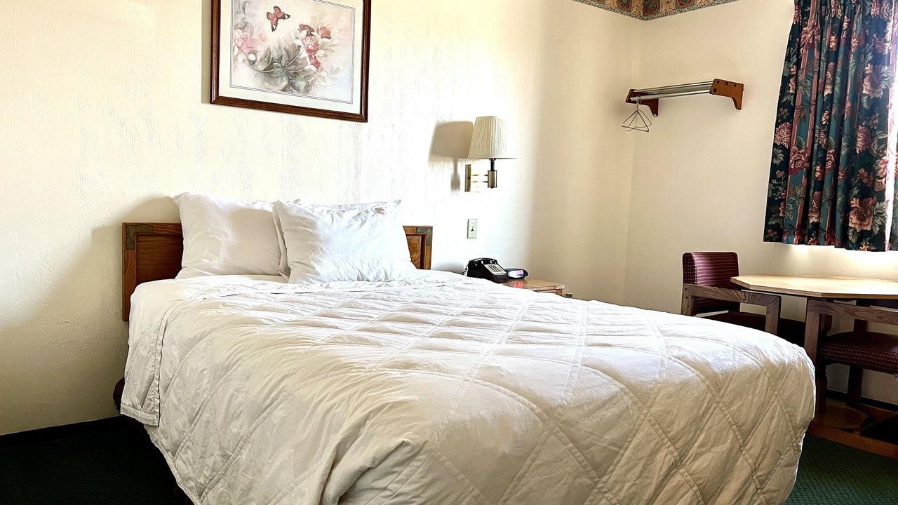 Photo of Bedroom in Baxter Springs