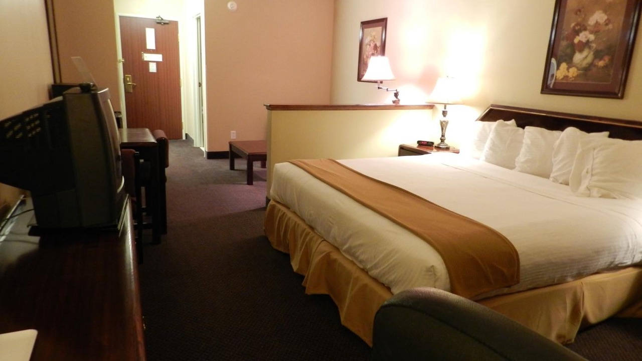 Photo of Others in Troy