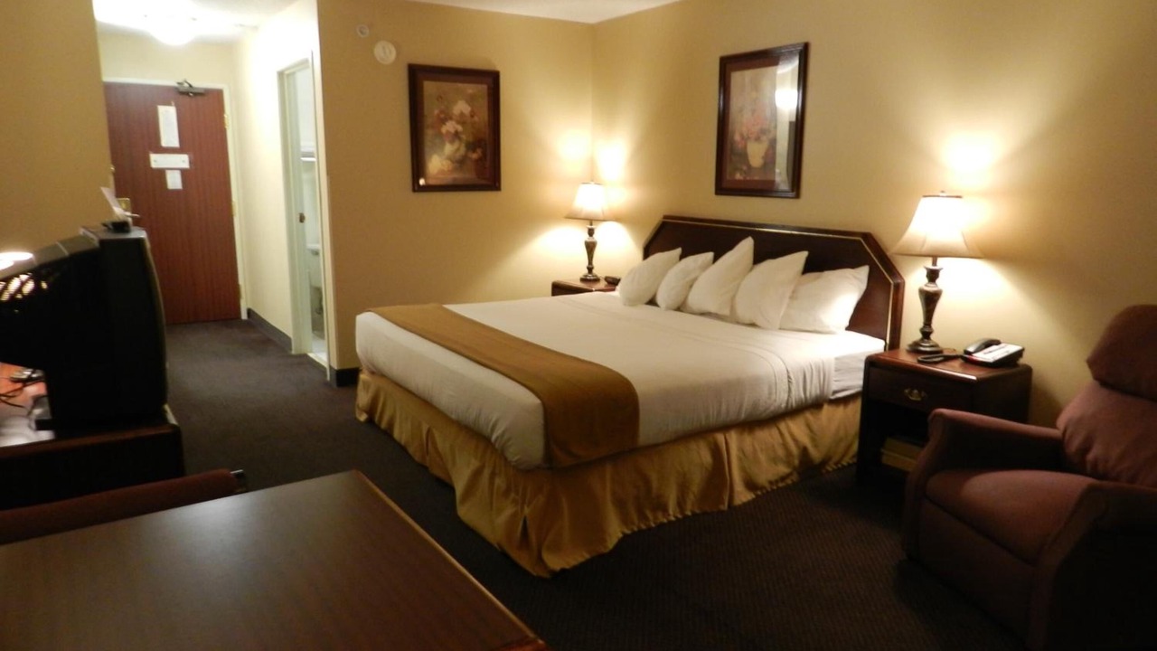 Photo of Others in Troy