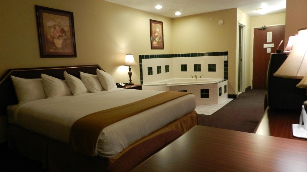 Photo of Others in Troy